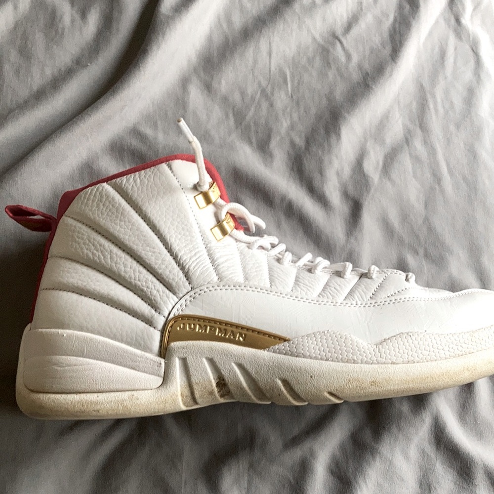 Jordan retro 12 size 11